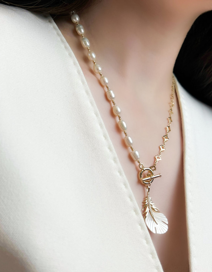 Колье «Тихий шепот» из натурального жемчуга